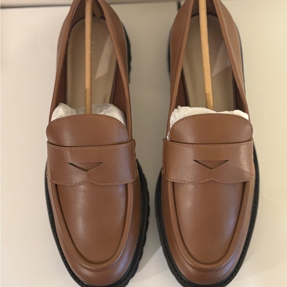 Charles & Keith Tan Loafers with Black Soles - Picture 2 of 4